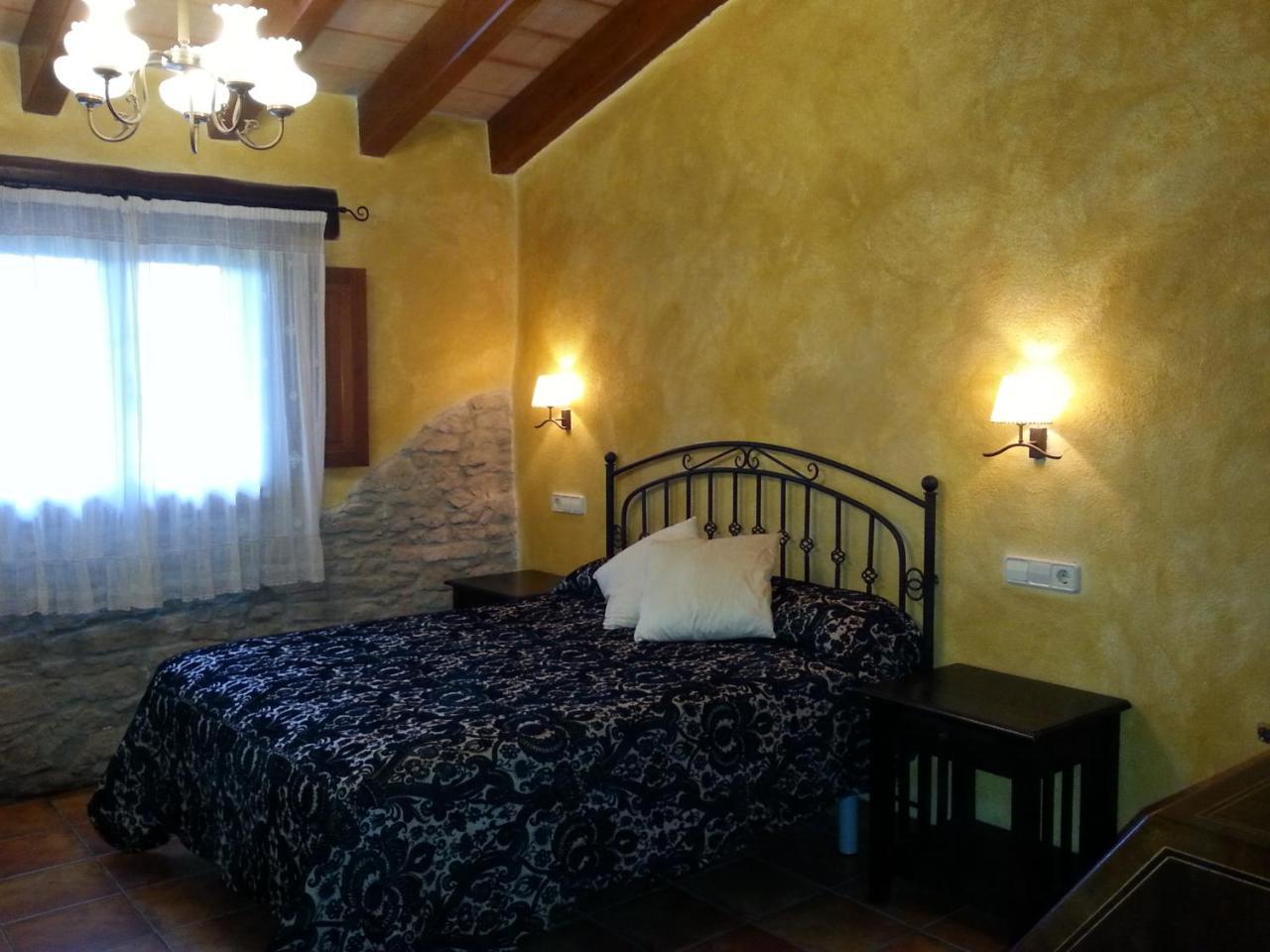 Country House El Permanyer Olost 外观 照片